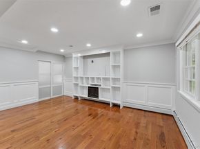 28 Trainor Ave, Center Moriches NY 11934