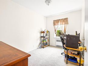 1013 Stafford Road, Valley Stream NY 11580