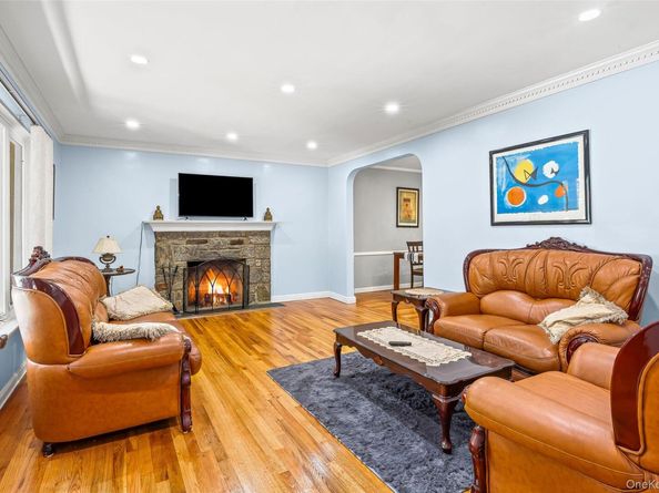 1013 Stafford Road, Valley Stream NY 11580