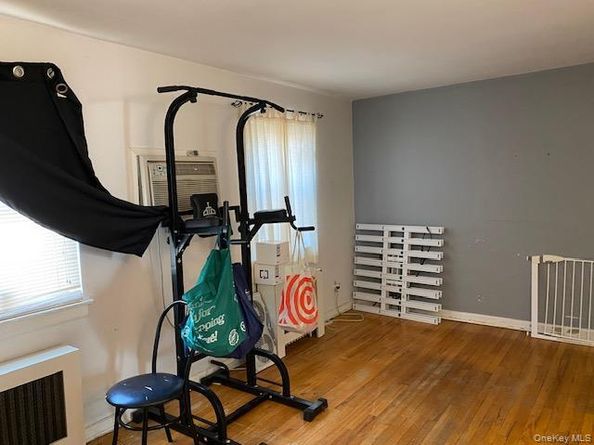 71-41 260th Street A1, Glen Oaks NY 11004