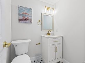 54 Hayground Road, Water Mill NY 11976