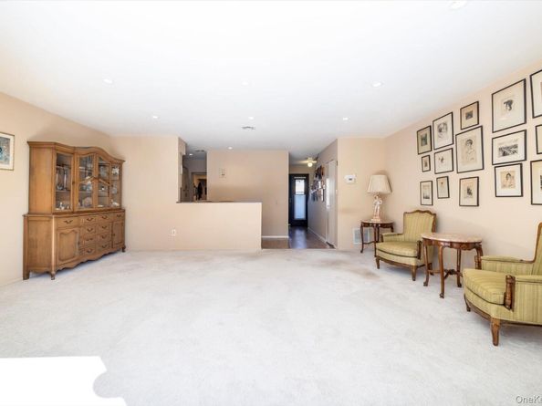 100 Daly Boulevard 408, Oceanside NY 11572