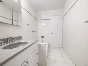 100 Daly Boulevard 408, Oceanside NY 11572