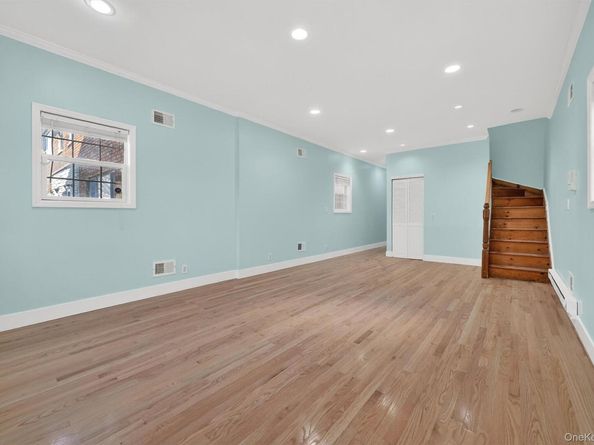 636 Throggs Neck Expressway, Bronx NY 10465