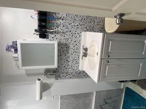 137-15 220th Place, Laurelton NY 11413