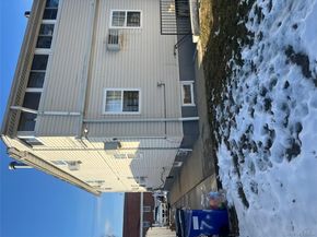 137-15 220th Place, Laurelton NY 11413