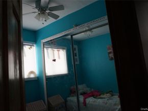 1678 N Thompson Divide, Bay Shore NY 11706