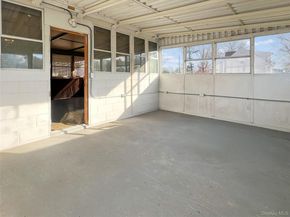 32 Flintlock Drive, Shirley NY 11967