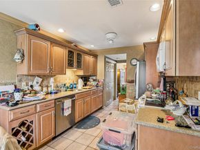 157 Hidden Ponds Circle, Smithtown NY 11787