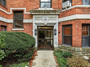 11 Alden Road 1M, Larchmont NY 10538