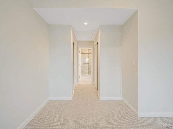 115 Riviera Parkway, Lindenhurst NY 11757