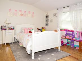 181 Friends Lane, Westbury NY 11590