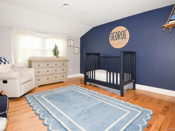 181 Friends Lane, Westbury NY 11590