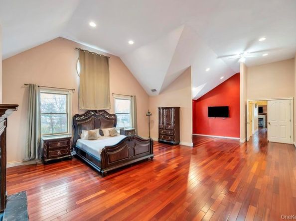 277 Clocks Boulevard, East Massapequa NY 11758