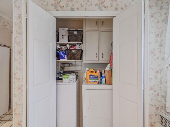 7 Rugby Road, Westbury NY 11590