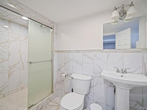 7 Rugby Road, Westbury NY 11590