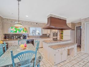 7 Rugby Road, Westbury NY 11590