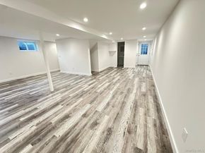 985 Douglas Avenue, Wantagh NY 11793