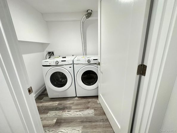 985 Douglas Avenue, Wantagh NY 11793