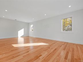 985 Douglas Avenue, Wantagh NY 11793