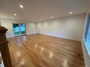985 Douglas Avenue, Wantagh NY 11793