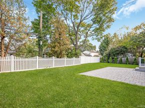 985 Douglas Avenue, Wantagh NY 11793
