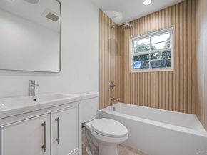 27 Elizabeth Court, Hempstead NY 11550
