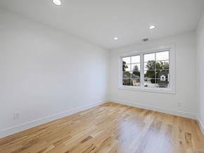 27 Elizabeth Court, Hempstead NY 11550