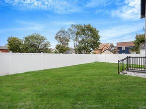 27 Elizabeth Court, Hempstead NY 11550