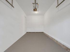 27 Elizabeth Court, Hempstead NY 11550