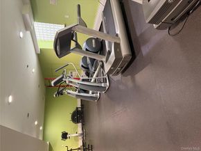 25 W Broadway 415, Long Beach NY 11561