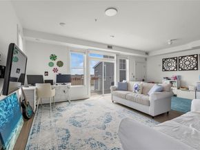 322 Marina Point, East Rockaway NY 11518