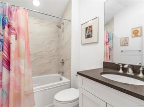 322 Marina Point, East Rockaway NY 11518