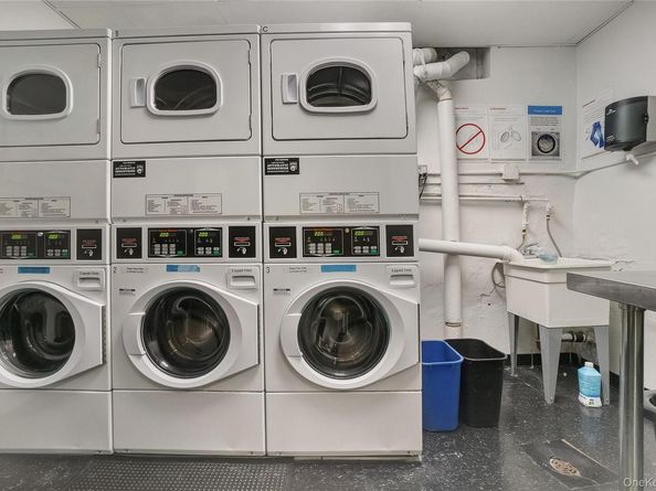 50-22 40th Street 5A, Sunnyside NY 11104