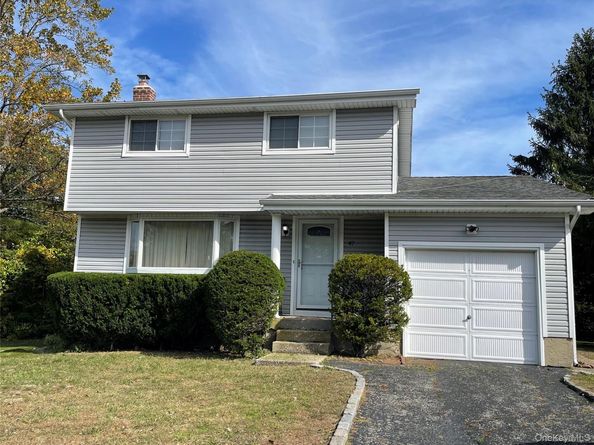 47 Ridge Road, Wyandanch NY 11798