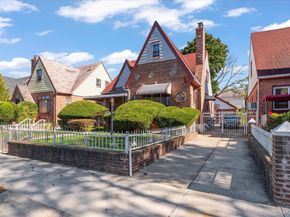 11615 220th Street, Cambria Heights NY 11411