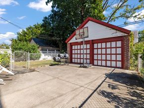11615 220th Street, Cambria Heights NY 11411