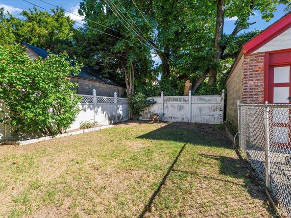 11615 220th Street, Cambria Heights NY 11411