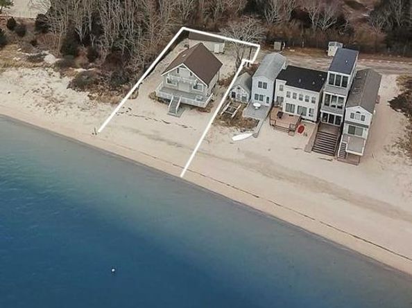 23 Scallop Lane, South Jamesport NY 11970