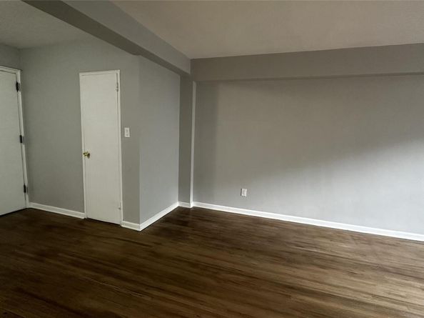 6535 Broadway 4J, Bronx NY 10471