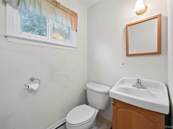 2129 Sycamore Avenue, Ronkonkoma NY 11779