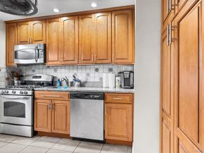 73-10 220th Street Uppr, Oakland Gardens NY 11364