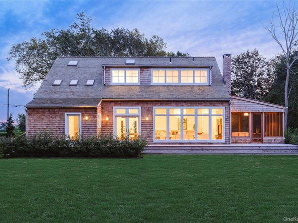 625 Park Avenue, Mattituck NY 11952