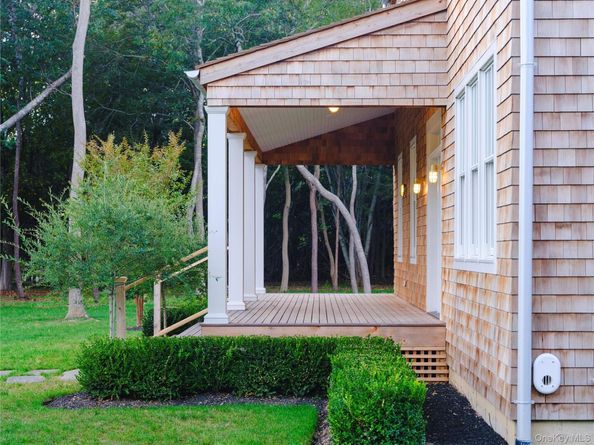625 Park Avenue, Mattituck NY 11952