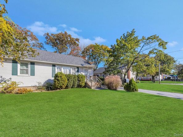 141 Davidson Street, Wyandanch NY 11798