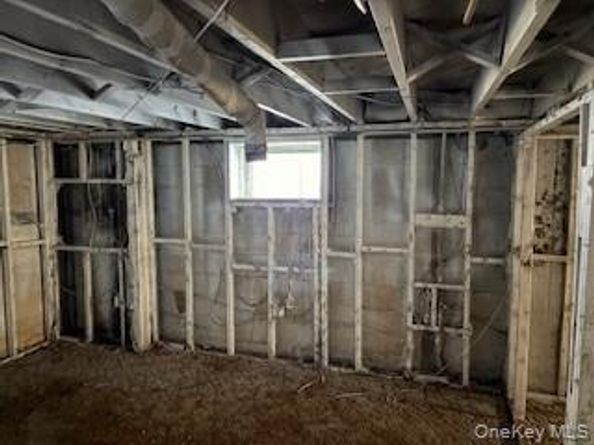 163 Massachusetts Avenue, Massapequa NY 11758