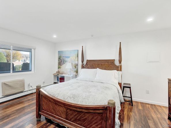 62 Canoe Place Road 513/5, Hampton Bays NY 11946