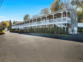 62 Canoe Place Road 513/5, Hampton Bays NY 11946