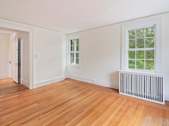 27 Bedford Road, Pleasantville NY 10570