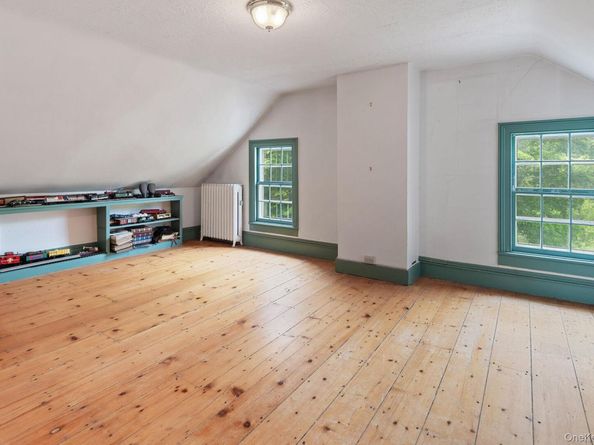 27 Bedford Road, Pleasantville NY 10570